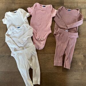 6 piece Old Navy baby ribbed onesies and pants